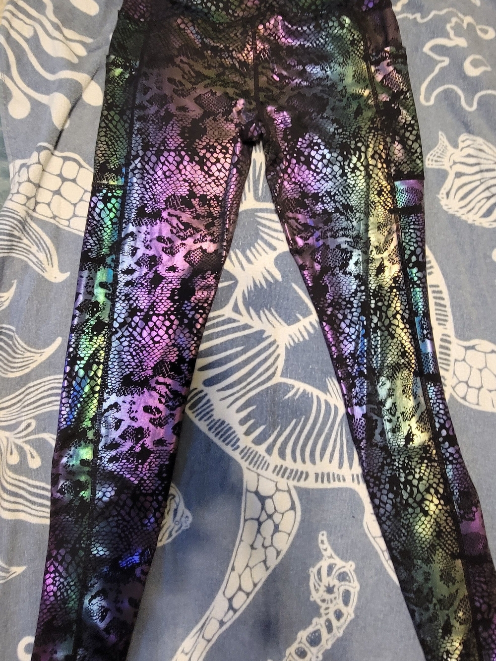 Constantly Varied Gear Metallic Snake-Print Leggings in Purple, Blue, Green - Picture 2 of 4